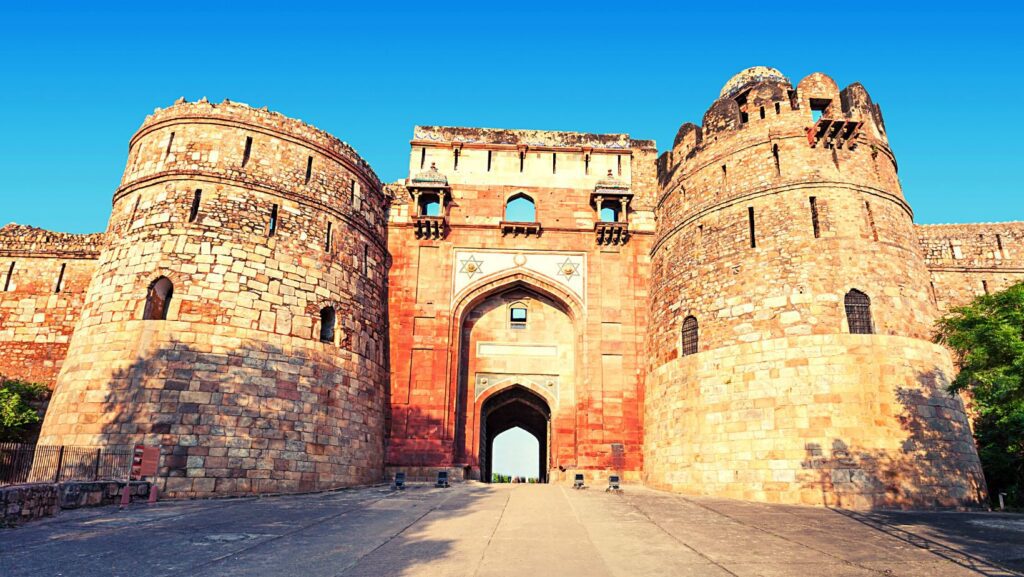 15 Top Places to visit in Delhi