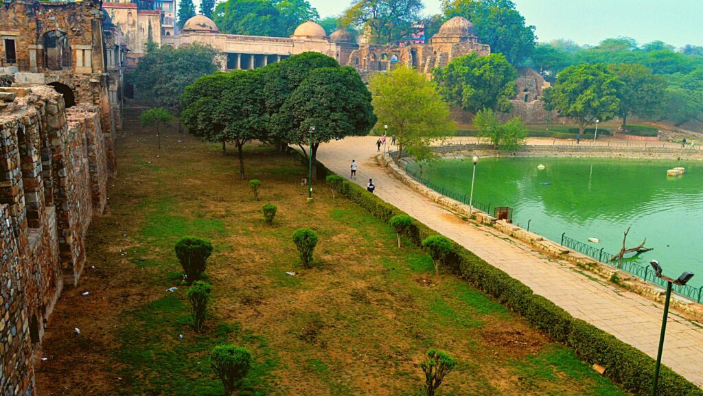 15 Top Places to visit in Delhi